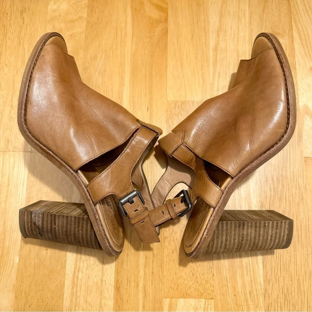 Madewell “Slyvain” Tan Leather Block Heel Sandals Size 9